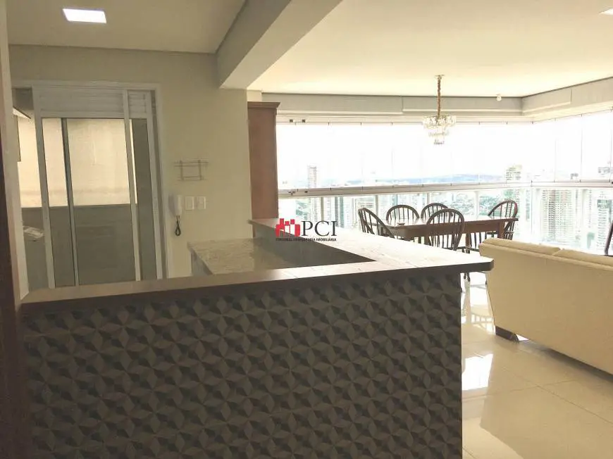 Foto 5 de Apartamento com 3 Quartos para alugar, 110m² em Setor Bueno, Goiânia