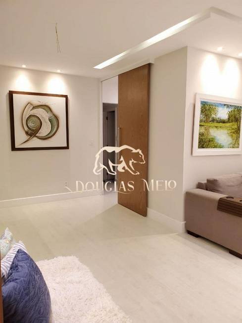 Foto 2 de Apartamento com 4 Quartos à venda, 137m² em Jardins, Aracaju