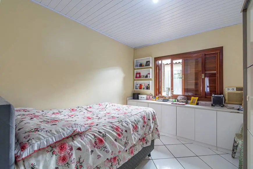 Foto 4 de Casa com 2 Quartos para alugar, 96m² em Ibiza, Gravataí