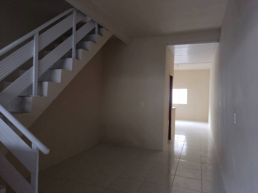 Foto 5 de Casa com 2 Quartos para alugar, 95m² em João XXIII, Fortaleza