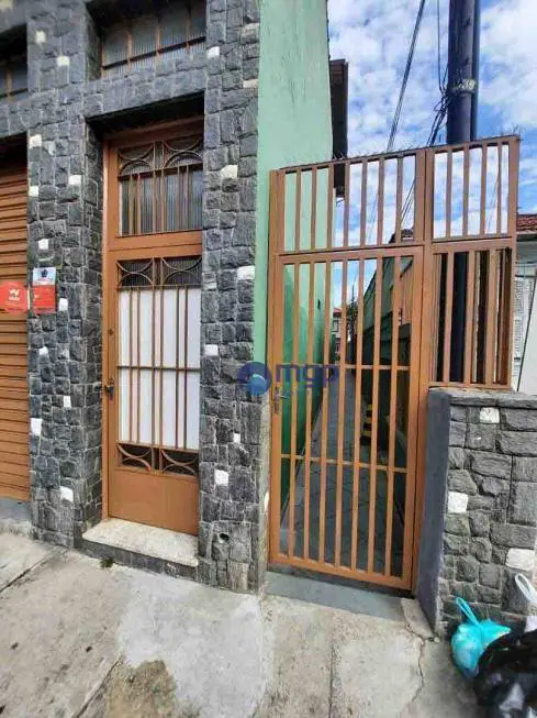 Foto 1 de Casa com 2 Quartos para alugar, 80m² em Vila Maria, São Paulo
