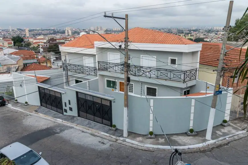 Foto 1 de Casa com 2 Quartos à venda, 110m² em Vila Nivi, São Paulo