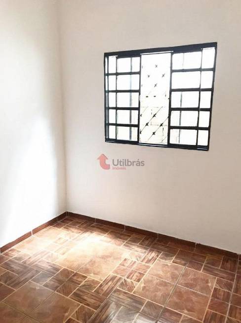 Foto 4 de Casa com 3 Quartos para alugar, 50m² em Concórdia, Belo Horizonte