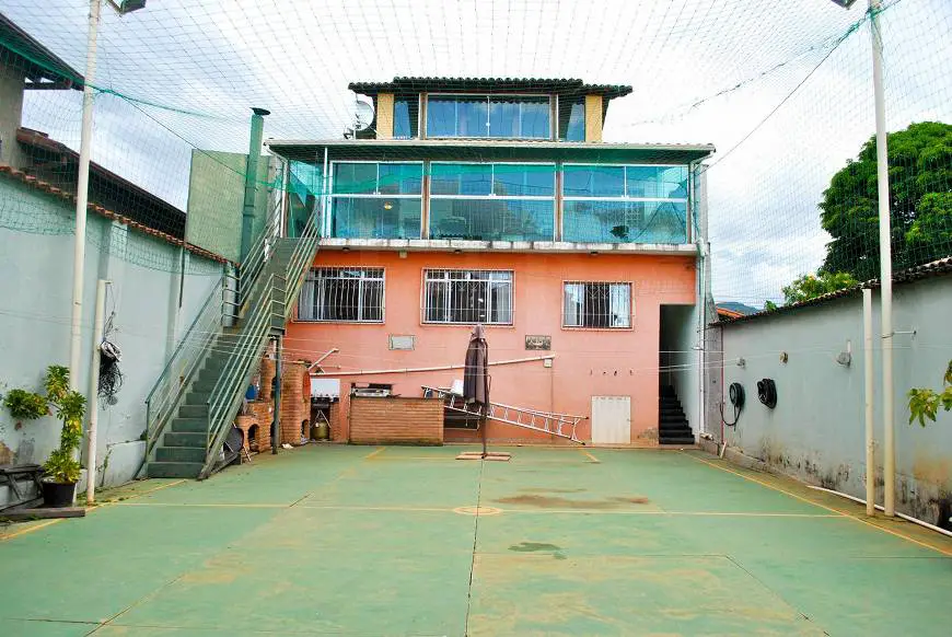 Foto 1 de Casa com 5 Quartos para alugar, 310m² em Paraíso, Belo Horizonte