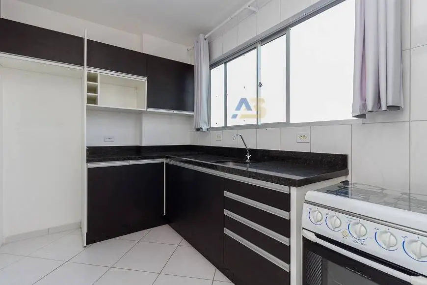 Foto 1 de Apartamento com 1 Quarto à venda, 34m² em Novo Mundo, Curitiba
