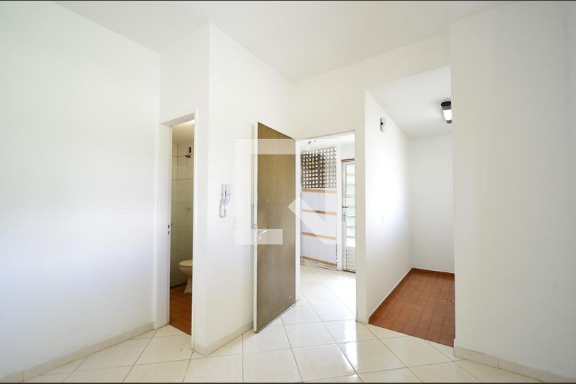 Foto 1 de Apartamento com 1 Quarto para alugar, 40m² em Vila Mascote, São Paulo