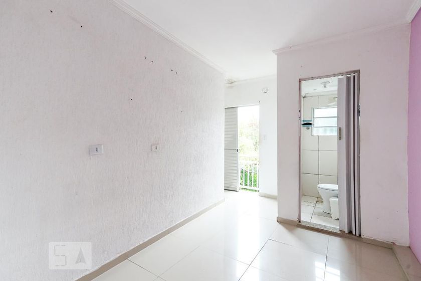 Foto 1 de Apartamento com 1 Quarto para alugar, 25m² em Vila Mazzei, São Paulo