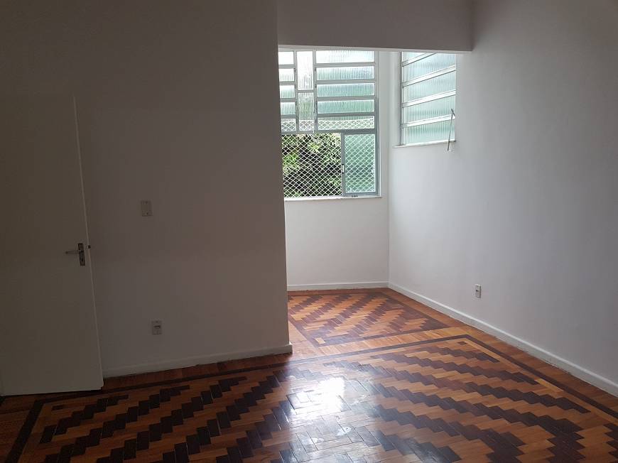 Foto 1 de Apartamento com 2 Quartos para alugar, 94m² em Centro, Rio de Janeiro