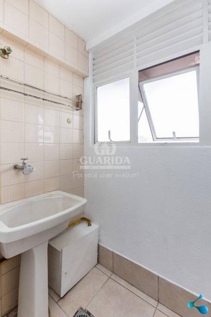 Foto 5 de Apartamento com 2 Quartos para alugar, 62m² em Cristal, Porto Alegre