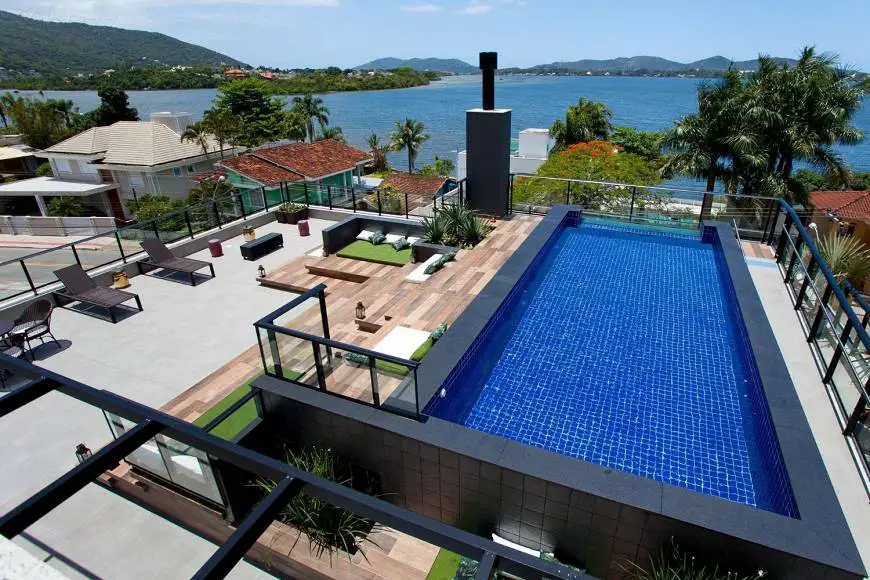 Foto 1 de Apartamento com 2 Quartos à venda, 68m² em Lagoa da Conceição, Florianópolis