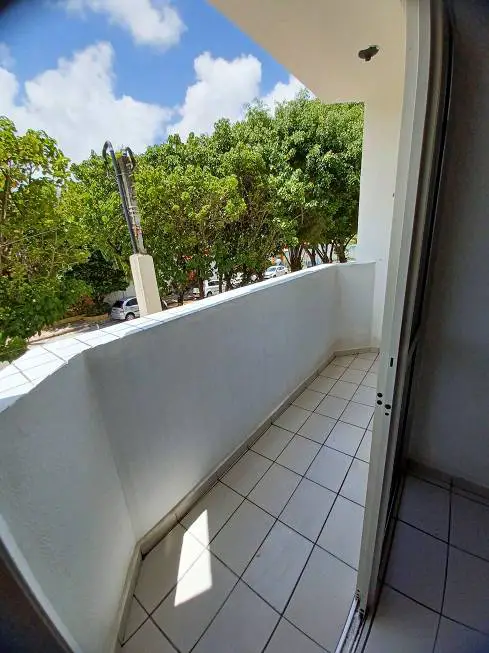 Foto 4 de Apartamento com 2 Quartos à venda, 75m² em Praia do Meio, Natal