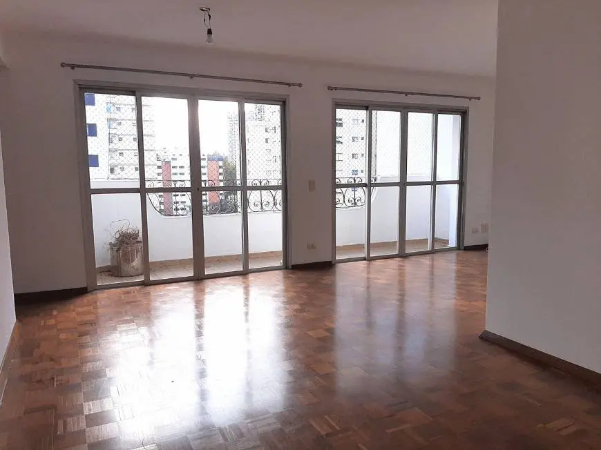 Foto 1 de Apartamento com 3 Quartos para alugar, 113m² em Brooklin, São Paulo