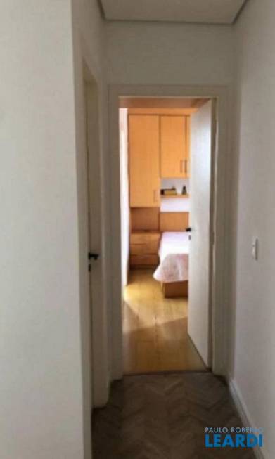 Foto 5 de Apartamento com 3 Quartos à venda, 80m² em Cambuci, São Paulo