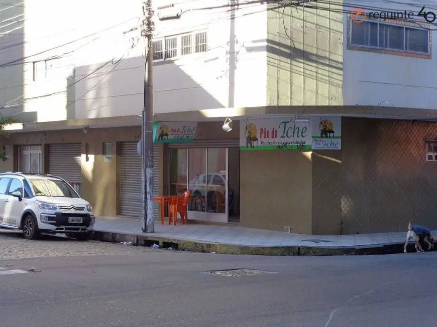 Foto 2 de Apartamento com 3 Quartos para alugar, 62m² em Centro, Pelotas