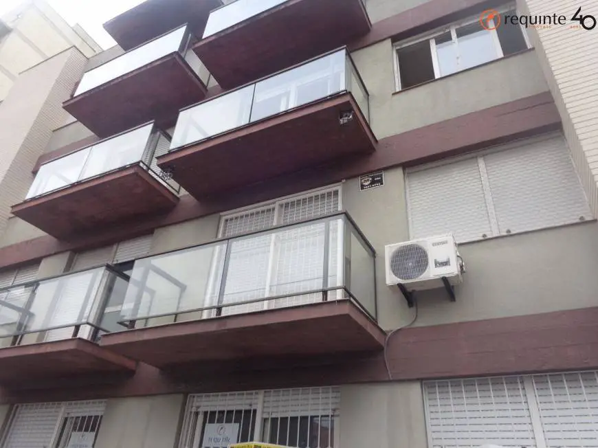 Foto 1 de Apartamento com 3 Quartos para alugar, 90m² em Centro, Pelotas