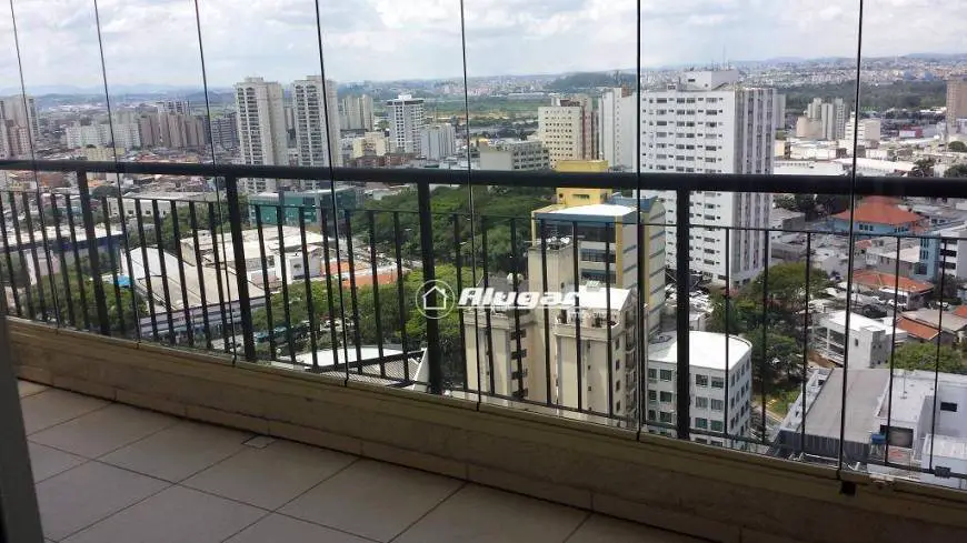 Foto 1 de Apartamento com 3 Quartos para alugar, 82m² em Jardim Zaira, Guarulhos