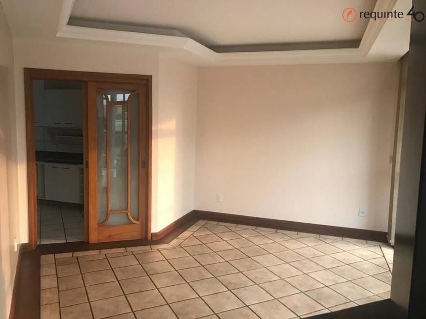 Foto 5 de Apartamento com 4 Quartos à venda, 254m² em Centro, Pelotas