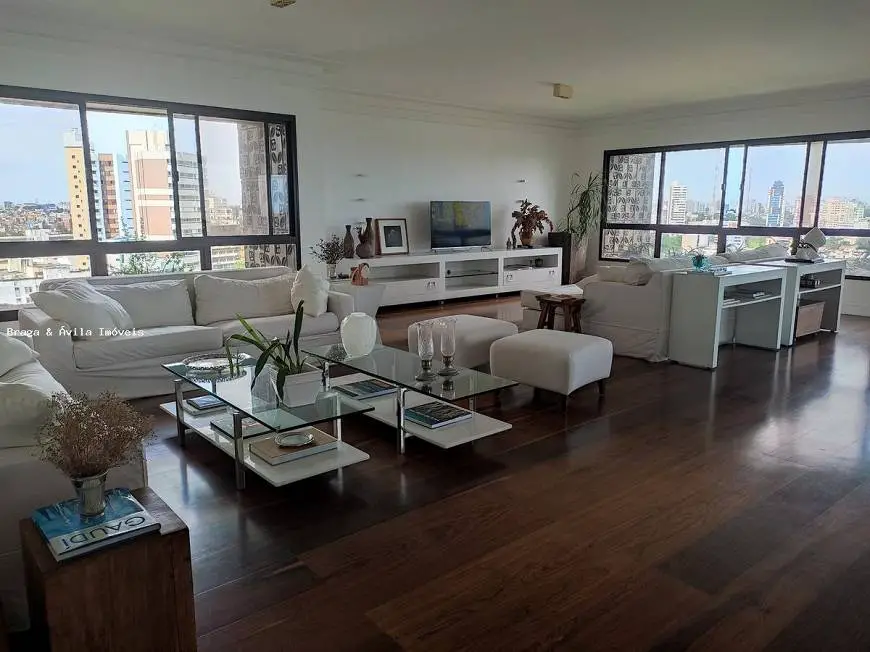 Foto 1 de Apartamento com 4 Quartos à venda, 460m² em Federação, Salvador