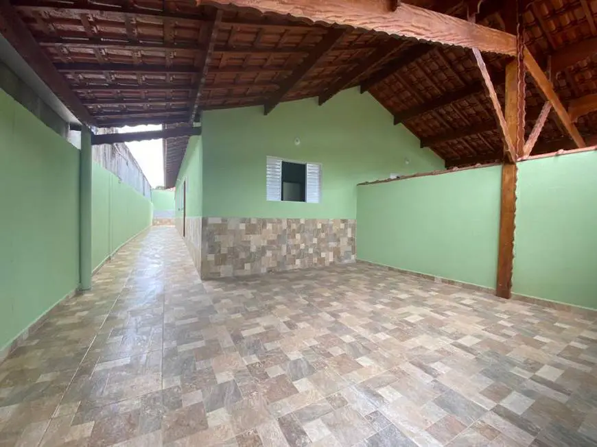 Foto 1 de Casa com 2 Quartos à venda, 125m² em Centro, Mongaguá