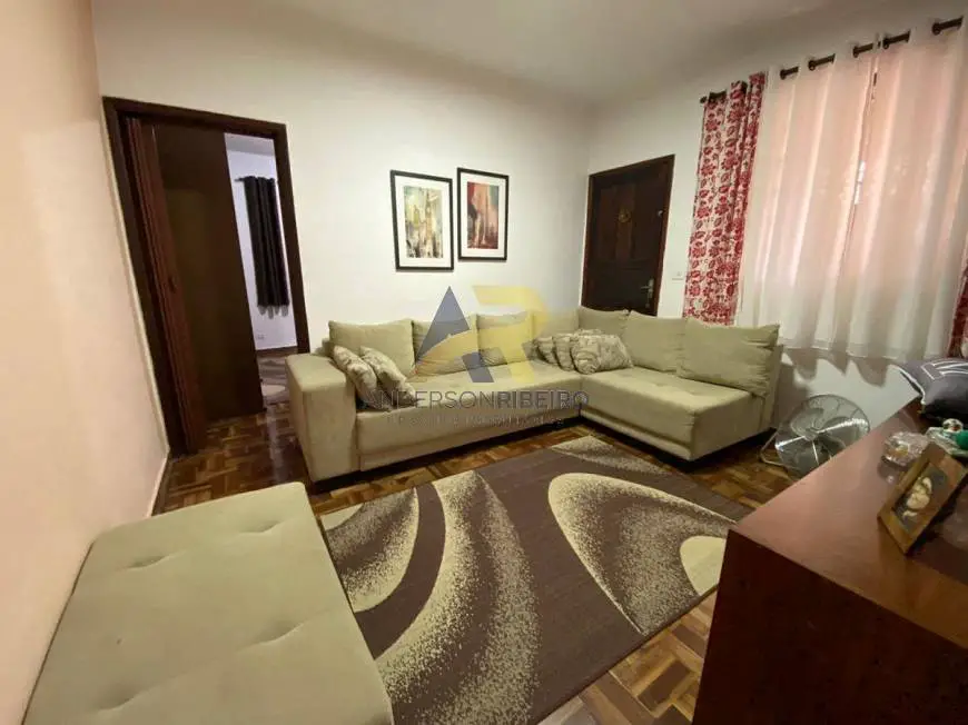 Foto 1 de Casa com 2 Quartos à venda, 80m² em Vila Tolstoi, São Paulo