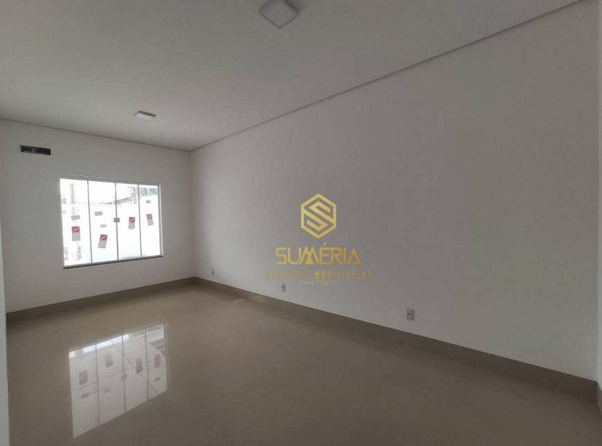 Foto 4 de Casa com 3 Quartos à venda, 148m² em Jardim Califórnia, Formosa