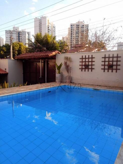 Foto 2 de Casa com 3 Quartos para alugar, 360m² em Jardim Esplanada, São José dos Campos