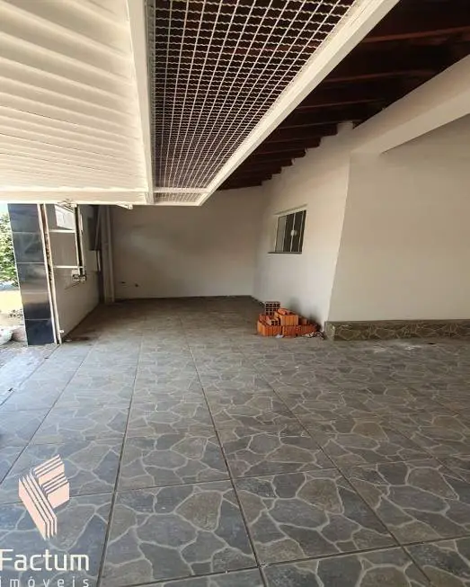 Foto 1 de Casa com 3 Quartos para venda ou aluguel, 266m² em Jardim São Francisco, Santa Bárbara D Oeste