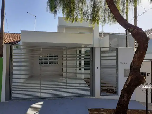 Foto 1 de Casa com 3 Quartos à venda, 95m² em Jardim Triângulo, Formosa