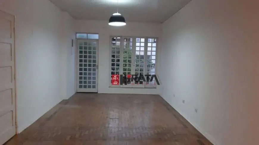 Foto 1 de Casa com 3 Quartos para alugar, 160m² em Vila Cordeiro, São Paulo
