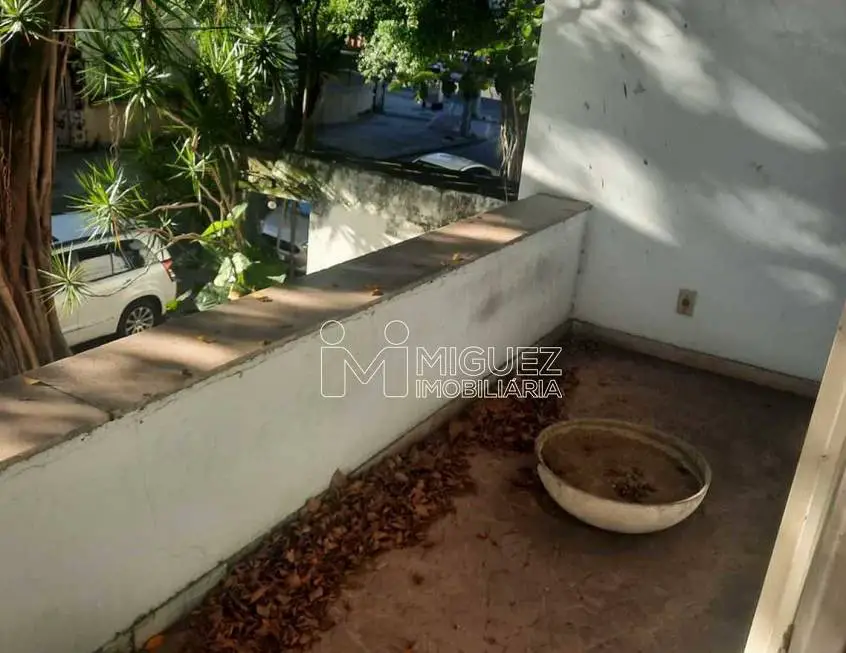 Foto 1 de Casa com 4 Quartos à venda, 350m² em Grajaú, Rio de Janeiro