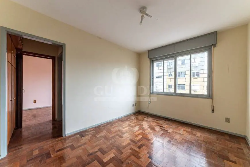 Foto 3 de Apartamento com 1 Quarto à venda, 40m² em Glória, Porto Alegre