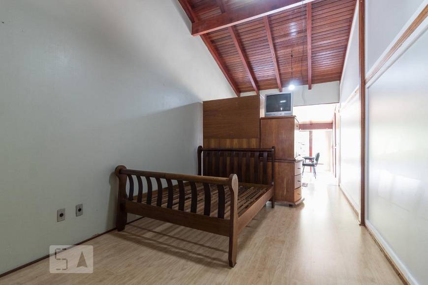 Foto 3 de Apartamento com 1 Quarto para alugar, 55m² em Rio Branco, Porto Alegre