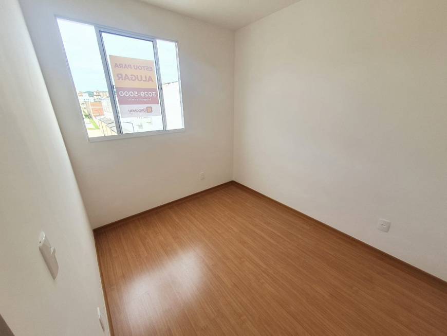Foto 4 de Apartamento com 2 Quartos para alugar, 45m² em Serraria, São José