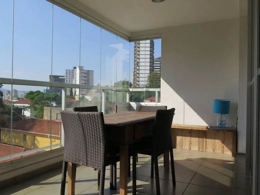 Foto 1 de Apartamento com 2 Quartos para alugar, 64m² em Sumaré, São Paulo