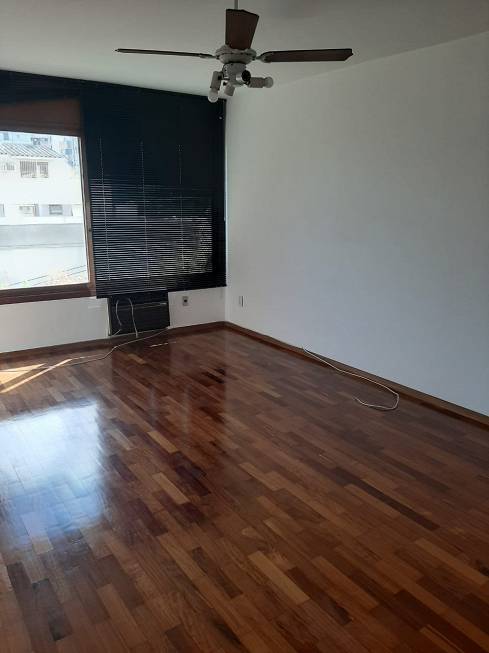 Foto 1 de Apartamento com 3 Quartos para alugar, 99m² em Auxiliadora, Porto Alegre