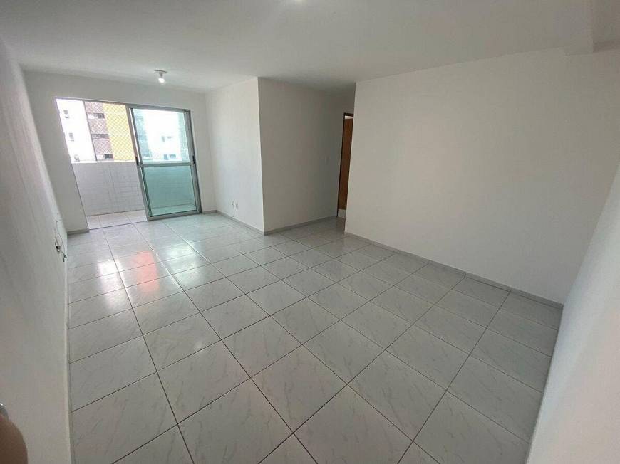 Foto 4 de Apartamento com 3 Quartos à venda, 76m² em Cabo Branco, João Pessoa