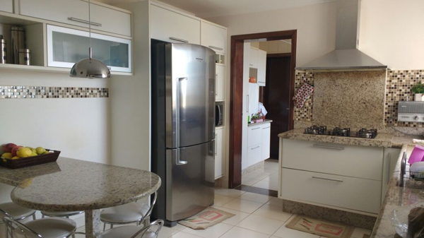 Foto 5 de Apartamento com 3 Quartos à venda, 171m² em Centro, Ibiporã