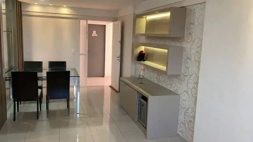 Foto 1 de Apartamento com 3 Quartos para alugar, 101m² em Ponta Negra, Natal