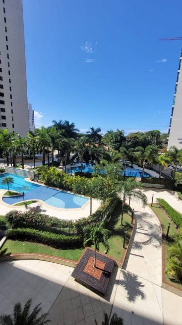 Foto 2 de Apartamento com 4 Quartos à venda, 235m² em Brotas, Salvador