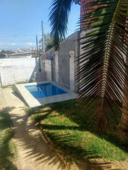 Foto 1 de Casa com 2 Quartos à venda, 250m² em Jardim Santa Herminia, São José dos Campos