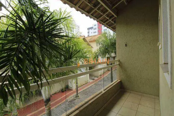 Foto 5 de Casa com 3 Quartos para alugar, 105m² em Buritis, Belo Horizonte