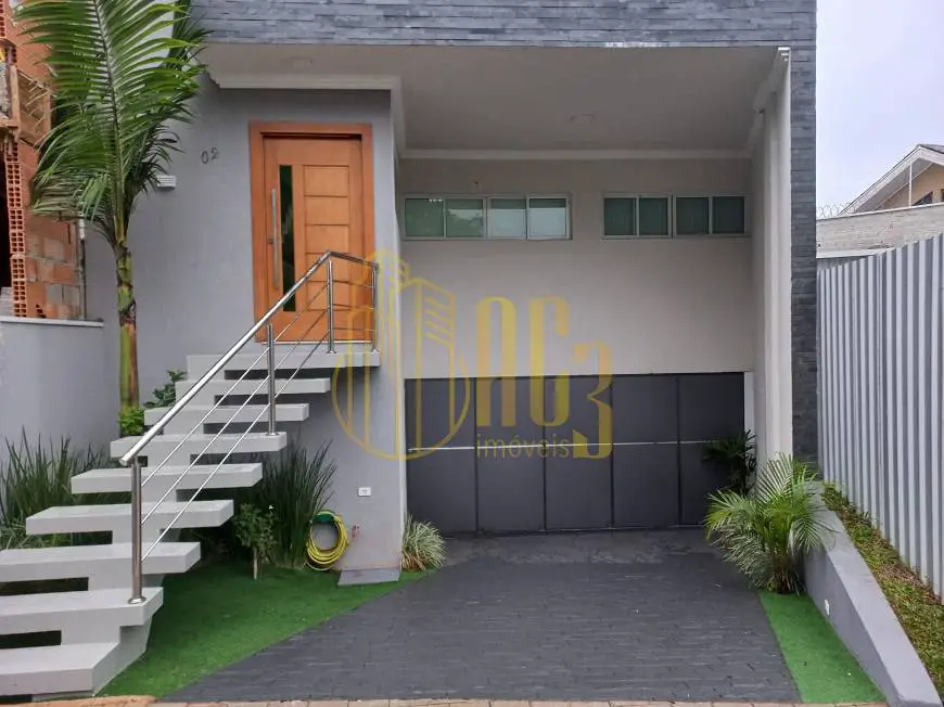 Foto 2 de Casa de Condomínio com 3 Quartos à venda, 340m² em Pinheirinho, Curitiba