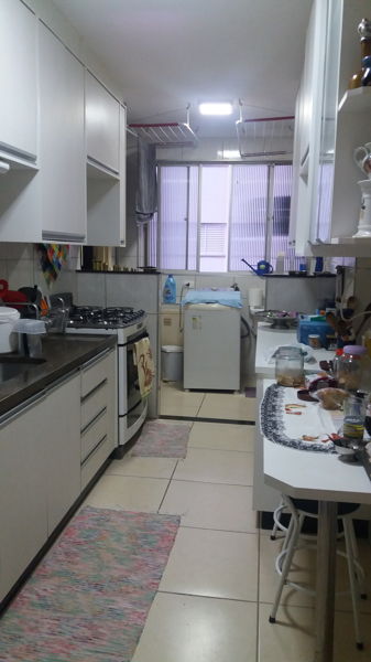 Foto 3 de Apartamento com 2 Quartos à venda, 82m² em Centro, Londrina