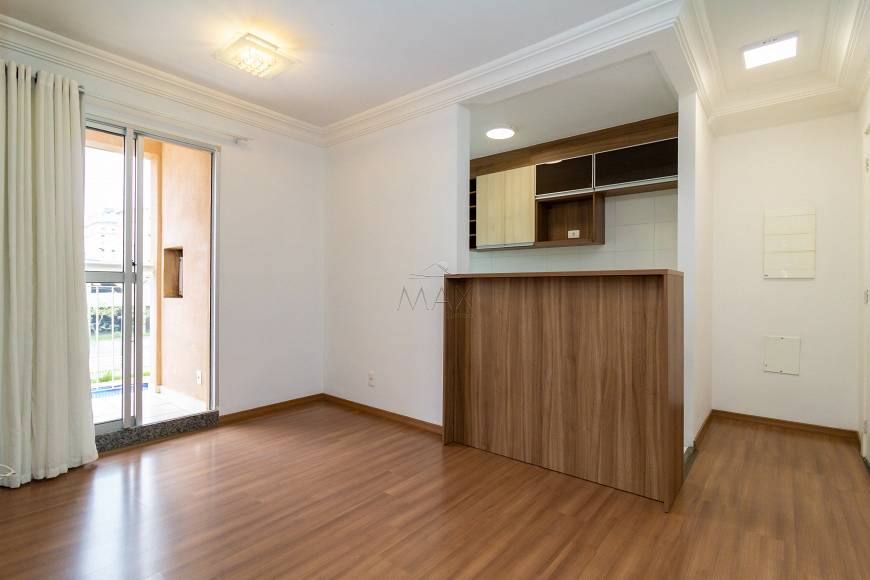 Foto 5 de Apartamento com 2 Quartos para alugar, 57m² em Guaíra, Curitiba