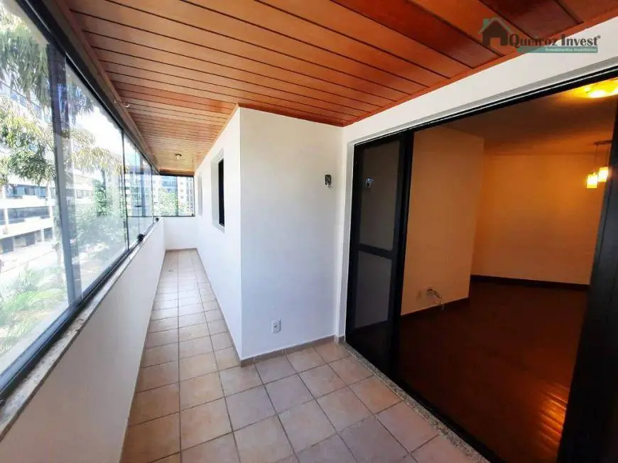 Foto 4 de Apartamento com 3 Quartos para alugar, 98m² em Asa Norte, Brasília