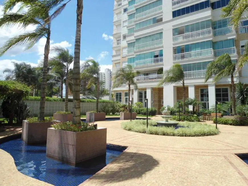 Foto 1 de Apartamento com 3 Quartos para alugar, 162m² em Centro, Joinville