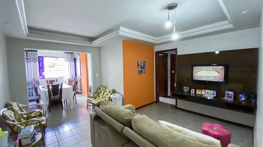 Foto 1 de Apartamento com 4 Quartos à venda, 90m² em Setor Bela Vista, Goiânia