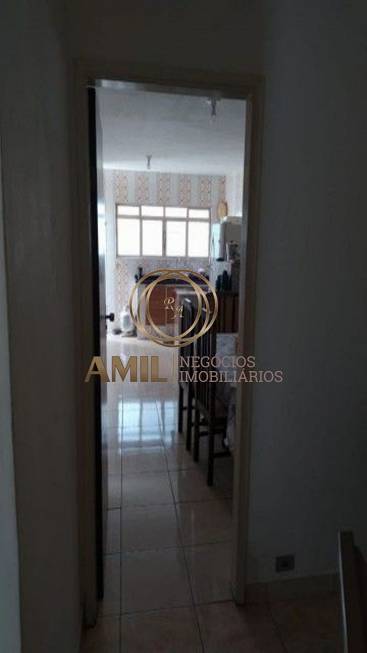 Foto 3 de Casa com 2 Quartos para alugar, 197m² em Centro, São José dos Campos