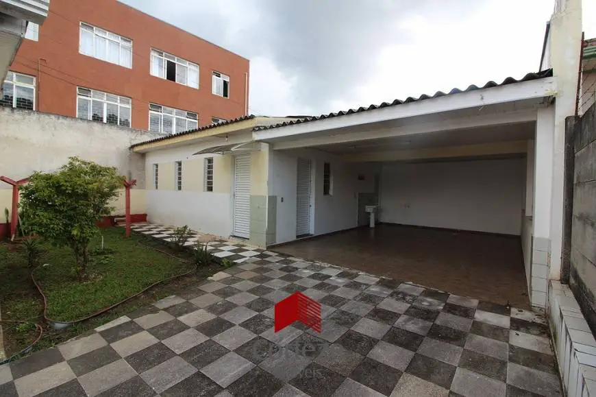 Foto 3 de Casa com 2 Quartos para alugar, 150m² em Centro, São José dos Pinhais