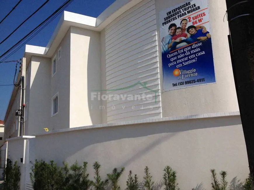 Foto 1 de Casa com 2 Quartos à venda, 84m² em Estuario, Santos